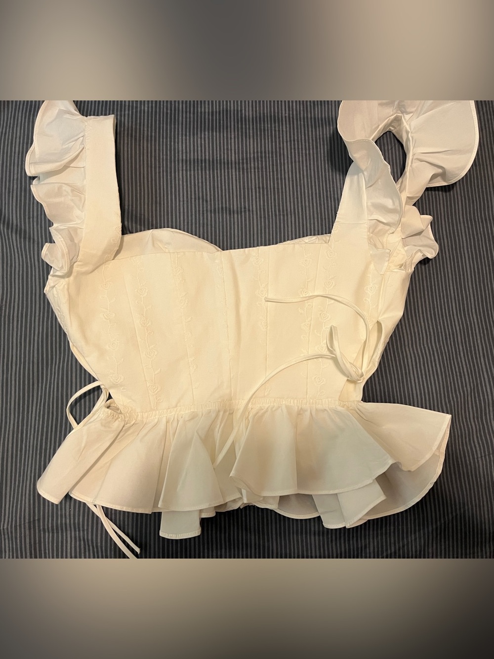 House of CB Lilibet White Embroidered Cotton Peplum Corset Top - Picture 5 of 8